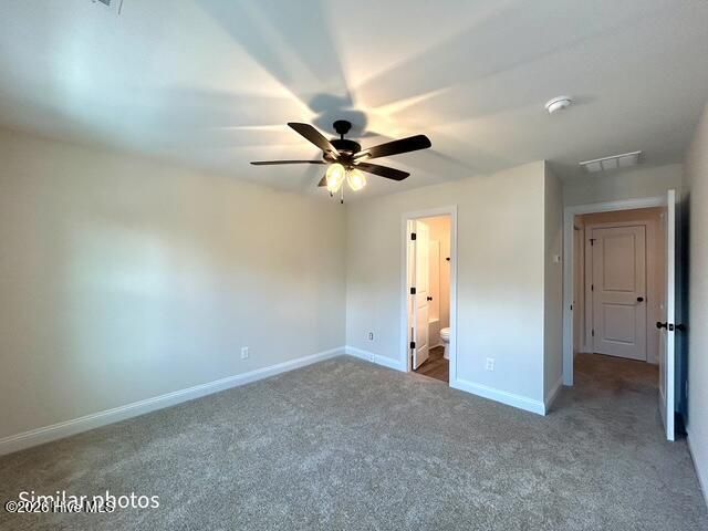 733 Cross Bridge Way, Sneads Ferry, NC 28460