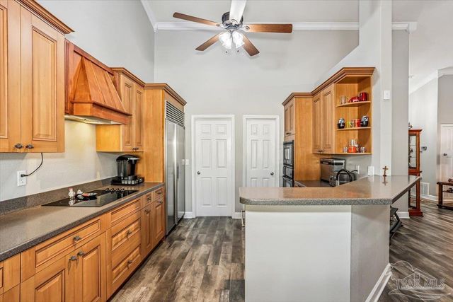 1000 Coronado Ct, Gulf Breeze, FL 32563