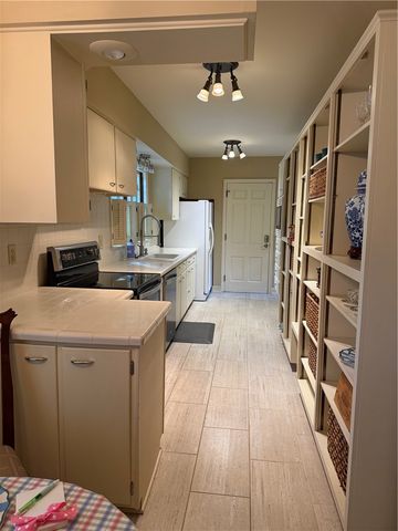 1150 Westridge Drive, Troy, OH 45373