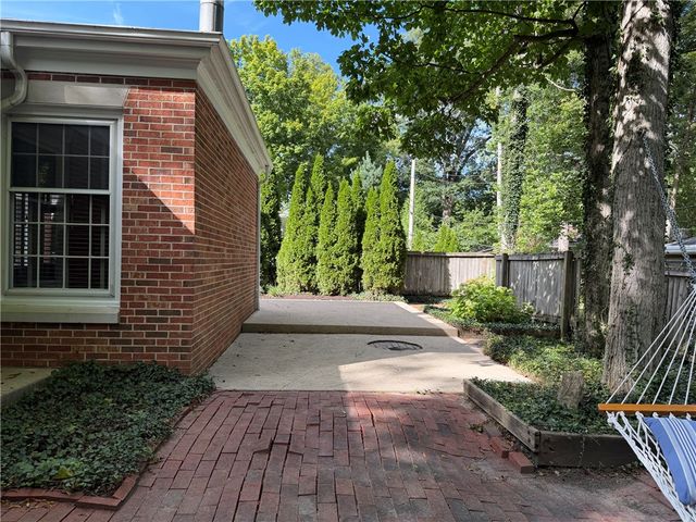 1150 Westridge Drive, Troy, OH 45373