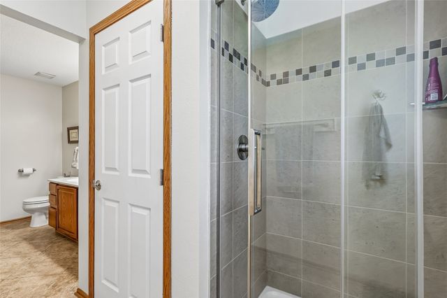 11900 NW Oaktree Drive, Grimes, IA 50111