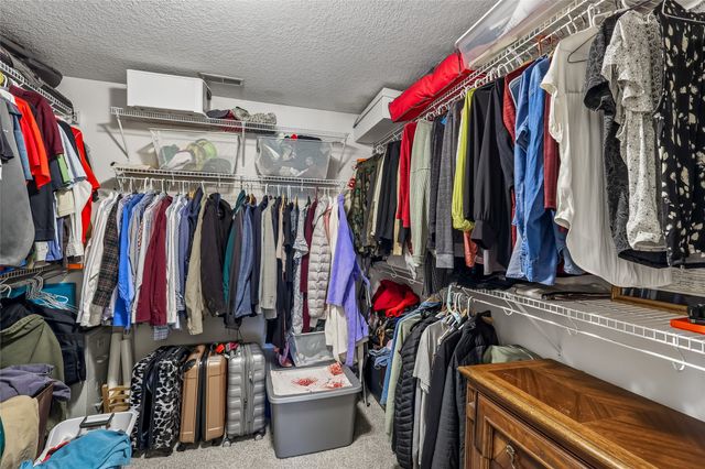 11900 NW Oaktree Drive, Grimes, IA 50111