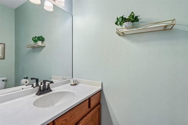 11900 NW Oaktree Drive, Grimes, IA 50111