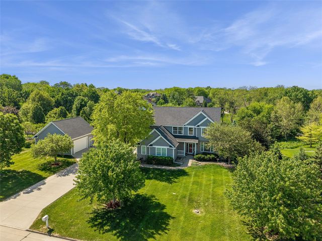 11900 NW Oaktree Drive, Grimes, IA 50111