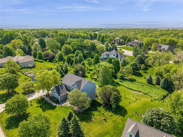 11900 NW Oaktree Drive, Grimes, IA 50111