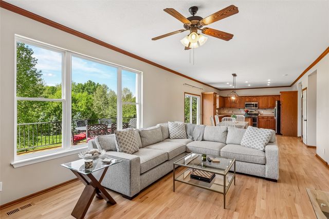 11900 NW Oaktree Drive, Grimes, IA 50111
