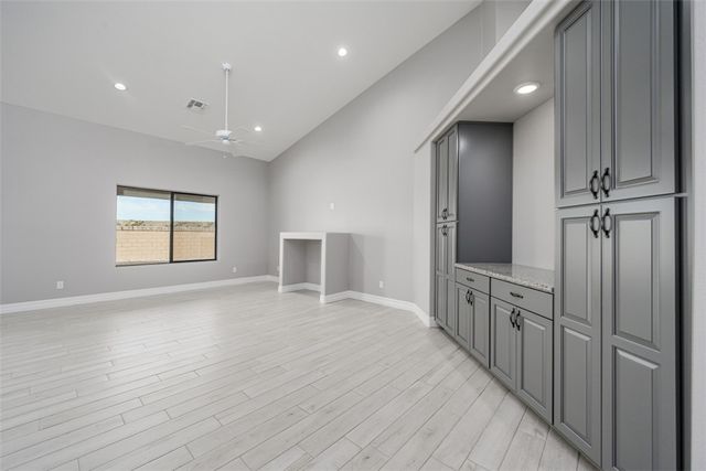 1295 E Barbary Drive, Fort Mohave, AZ 86426