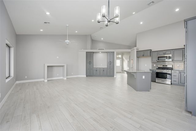 1295 E Barbary Drive, Fort Mohave, AZ 86426