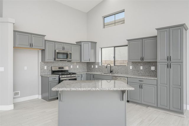 1295 E Barbary Drive, Fort Mohave, AZ 86426