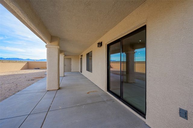 1295 E Barbary Drive, Fort Mohave, AZ 86426