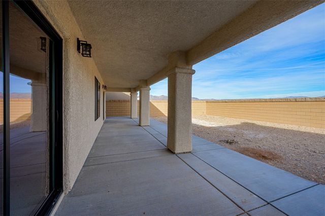 1295 E Barbary Drive, Fort Mohave, AZ 86426