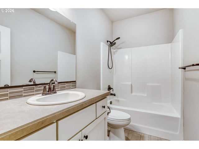 4822 Ne 109TH St, Vancouver, WA 98686