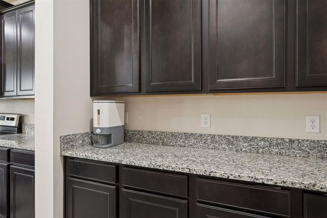 9119 FORGE BREEZE LOOP, Wesley Chapel, FL 33545