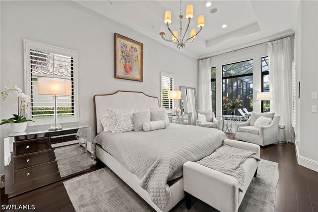 6002 Sunnyslope DR, Naples, FL 34119