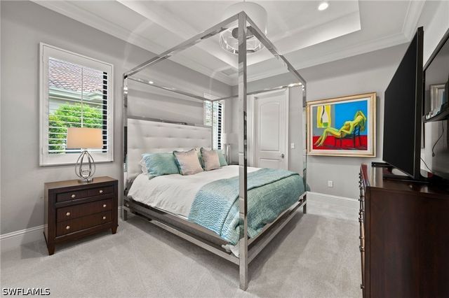 6002 Sunnyslope DR, Naples, FL 34119