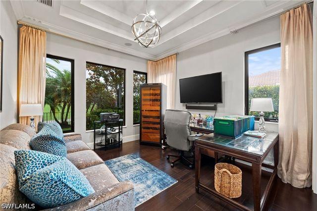 6002 Sunnyslope DR, Naples, FL 34119