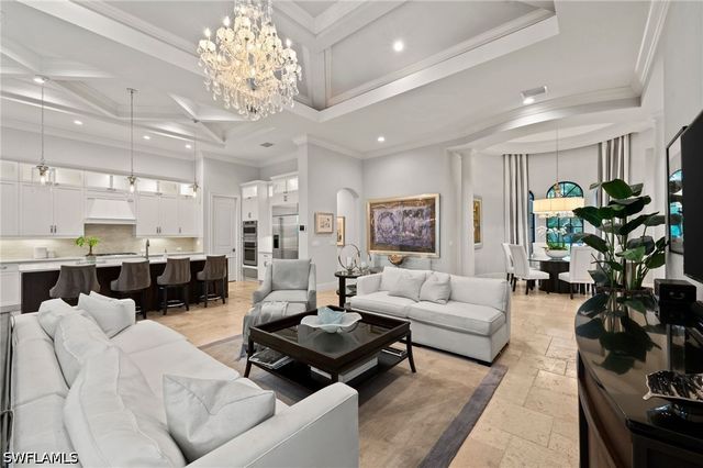 6002 Sunnyslope DR, Naples, FL 34119