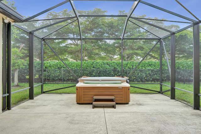 8202 Alpine Ridge Road, Boynton Beach, FL 33473