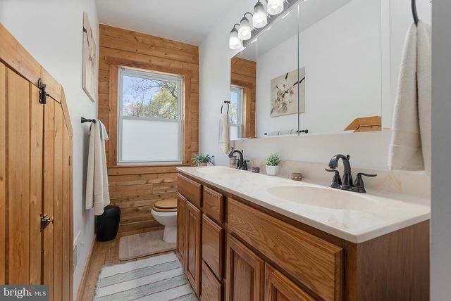 725 BENTLEY, Parkton, MD 21120