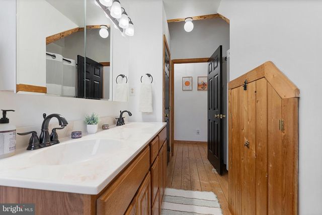 725 BENTLEY, Parkton, MD 21120