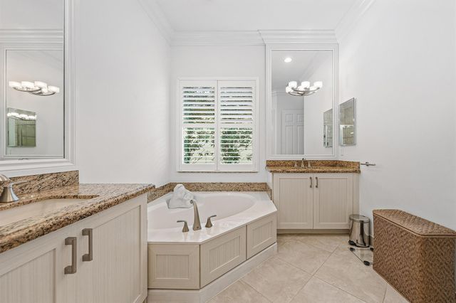 8687 Cathedral Peak Court, Boynton Beach, FL 33473