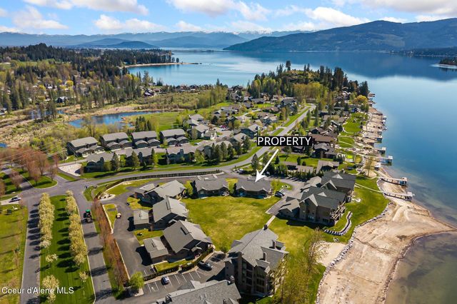 563 Lakeshore Ave, Dover, ID 83825