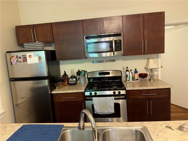 5915 Alder Street 1, Shadyside, PA 15232