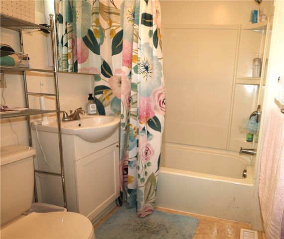 5915 Alder Street 1, Shadyside, PA 15232