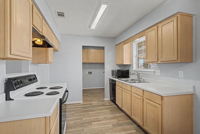 114 Prairie Creek Circle, Princeton, TX 75407