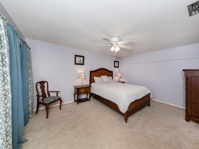 3222 GOLDEN EAGLE LANE, Sarasota, FL 34231