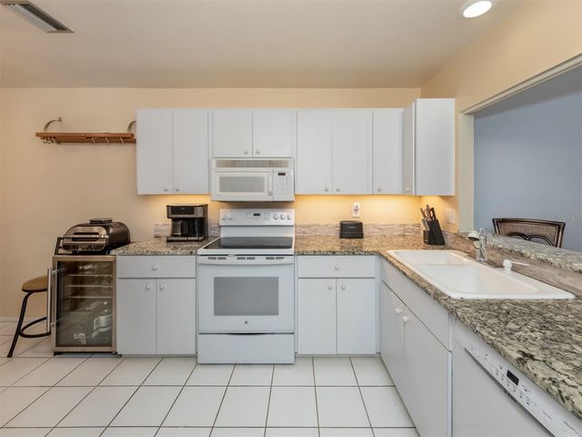 3222 GOLDEN EAGLE LANE, Sarasota, FL 34231