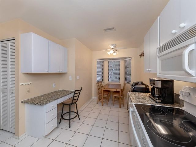 3222 GOLDEN EAGLE LANE, Sarasota, FL 34231