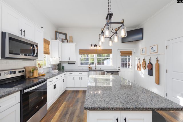 530 Fort Street, Pelion, SC 29123