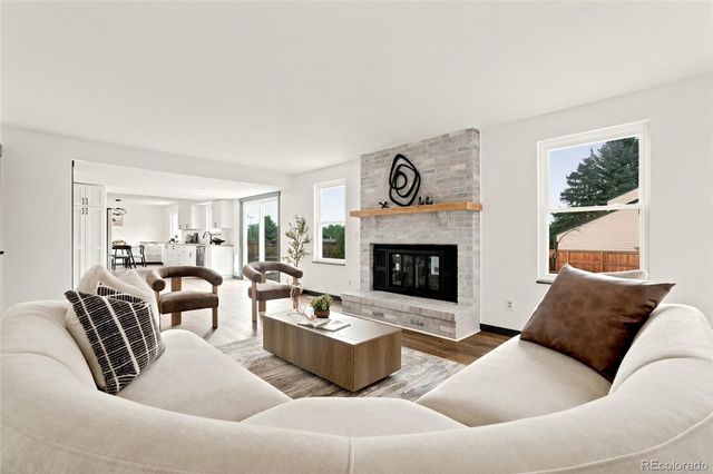7992 S Corona Way, Littleton, CO 80122