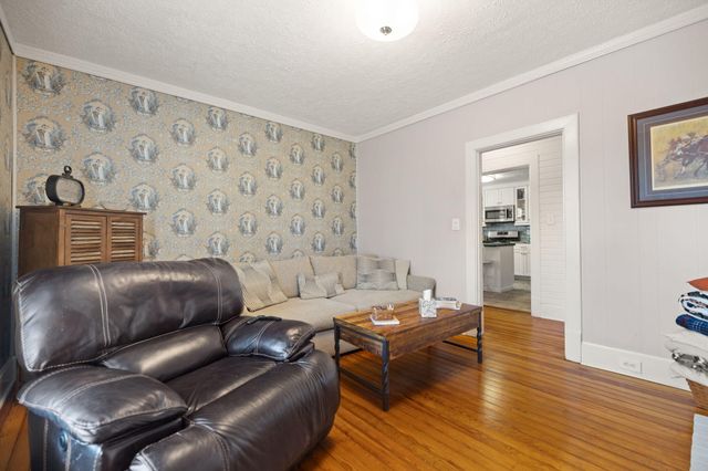 182 Bassett Avenue, Lexington, KY 40502