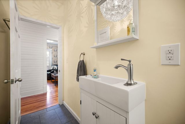 182 Bassett Avenue, Lexington, KY 40502