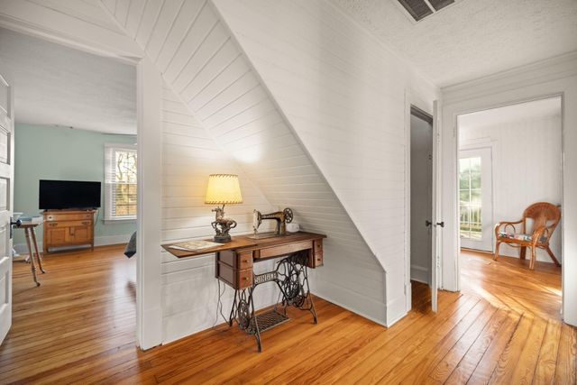 182 Bassett Avenue, Lexington, KY 40502