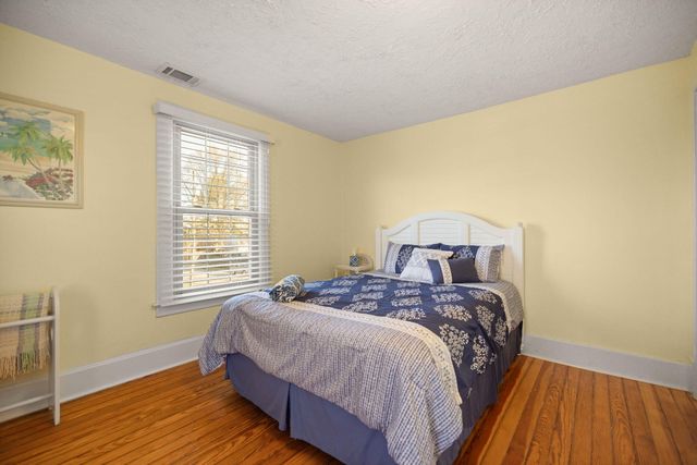182 Bassett Avenue, Lexington, KY 40502