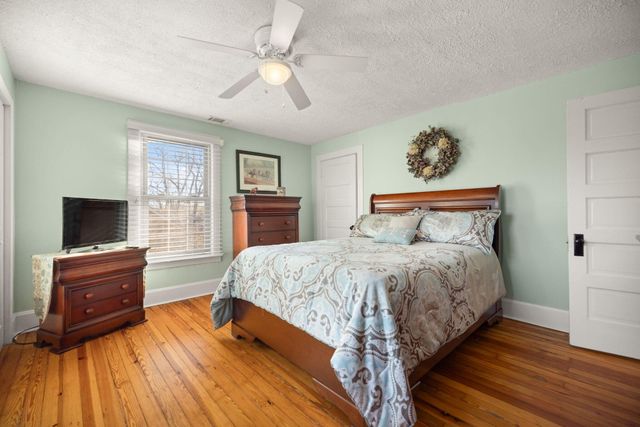 182 Bassett Avenue, Lexington, KY 40502