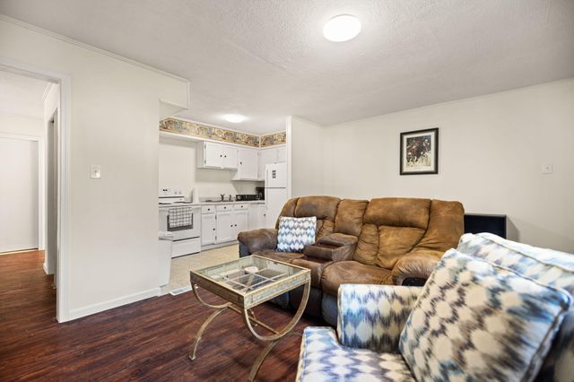 182 Bassett Avenue, Lexington, KY 40502