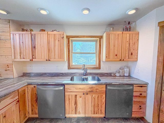 N10498 SAILOR LAKE ROAD, Phillips, WI 54555