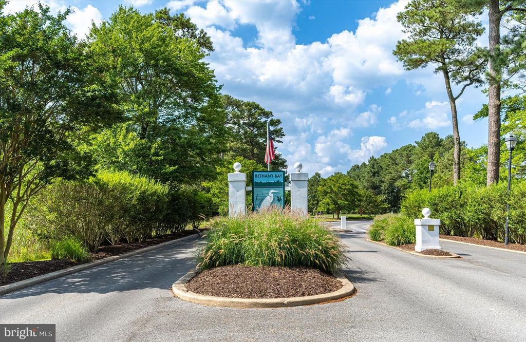 30469 SHORE LN #32, Ocean View, DE 19970
