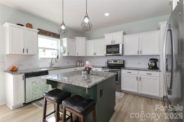 228 Fesperman Circle, Troutman, NC 28166