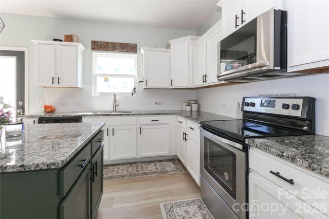 228 Fesperman Circle, Troutman, NC 28166