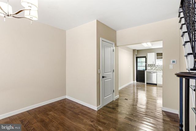2245 S HICKS ST, Philadelphia, PA 19145