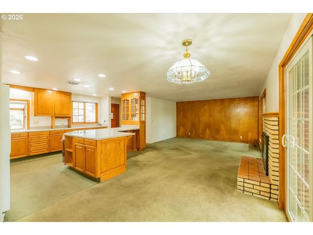 2105 Nw 29TH St, Corvallis, OR 97330