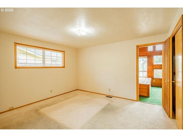 2105 Nw 29TH St, Corvallis, OR 97330