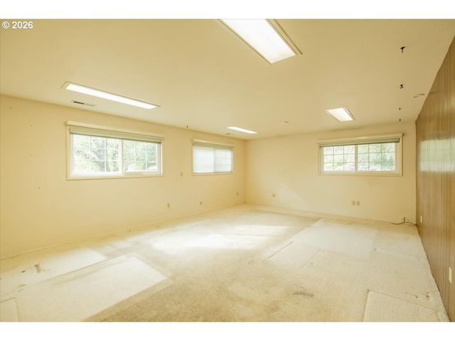 2105 Nw 29TH St, Corvallis, OR 97330