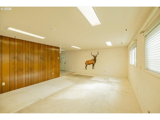 2105 Nw 29TH St, Corvallis, OR 97330