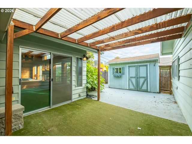 2105 Nw 29TH St, Corvallis, OR 97330